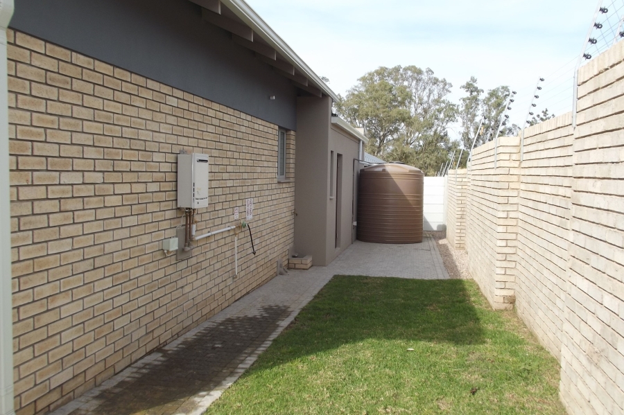 3 Bedroom Property for Sale in Mooikloof Country Estate Western Cape
